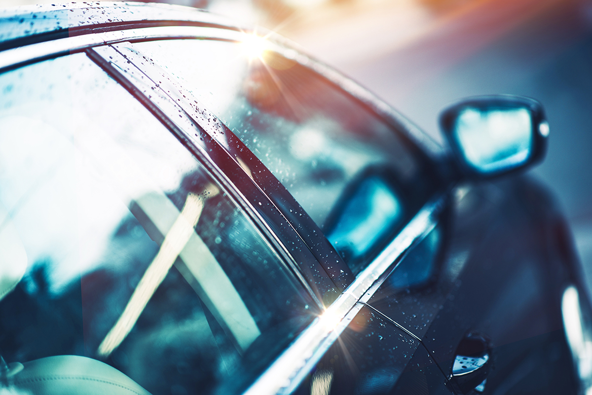 Nettoyer vitre voiture sans traces et enlever l'odeur de tabac - Perfect's  Car